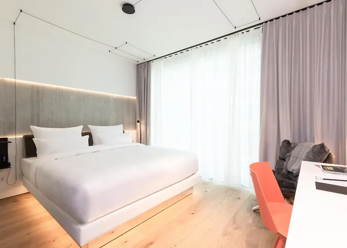 Hotel Kpm & Residences Berlin, A Member Of Design