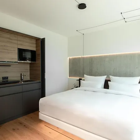 Kpm & Residences Szálloda