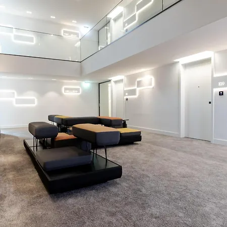 Szálloda Kpm & Residences Berlin